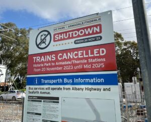 A notice sign of the rail closure